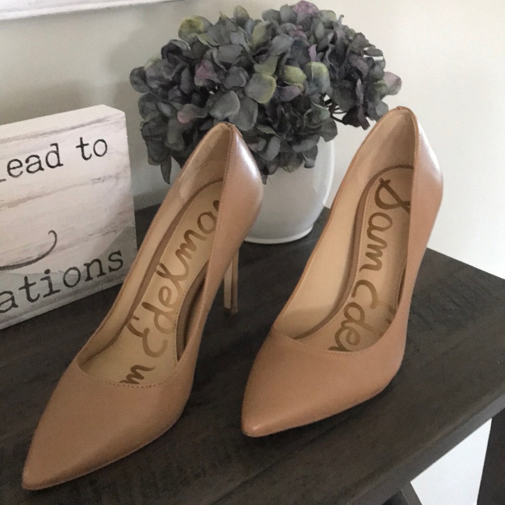 Beautiful Sam Edelman pumps